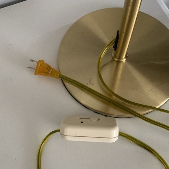 Brass Hollywood Regency style table lamp BASE with a swivel arm adjustable MCM - Picture 14 of 14